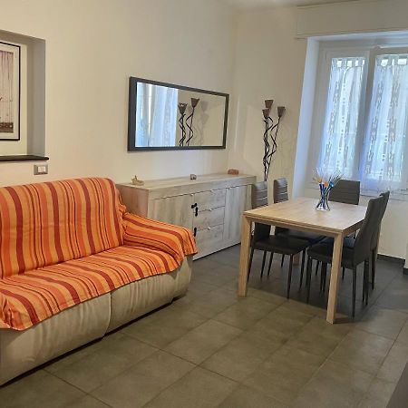 Il Nido Di Alice Apartment Chiavari Luaran gambar